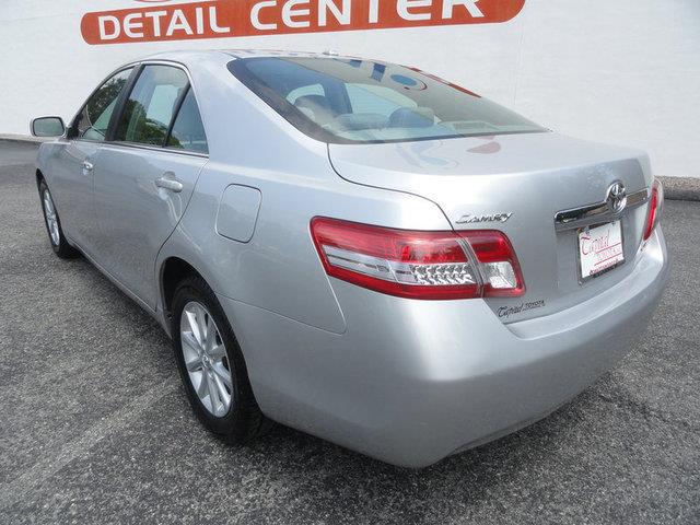 Toyota Camry 2011 photo 3