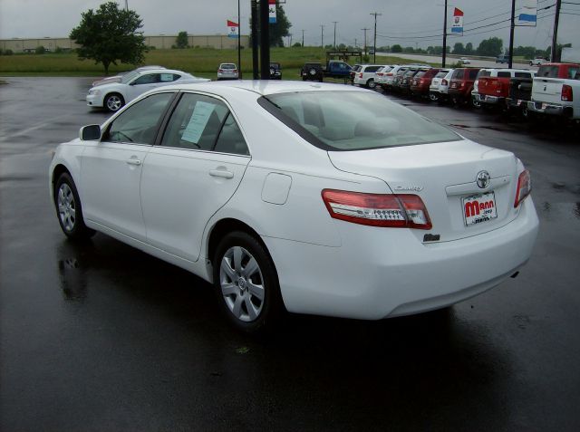 Toyota Camry 2011 photo 7