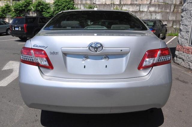 Toyota Camry 2011 photo 2