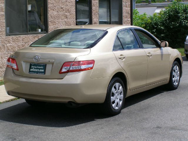 Toyota Camry 2011 photo 2