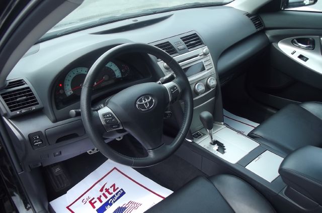 Toyota Camry 2011 photo 1