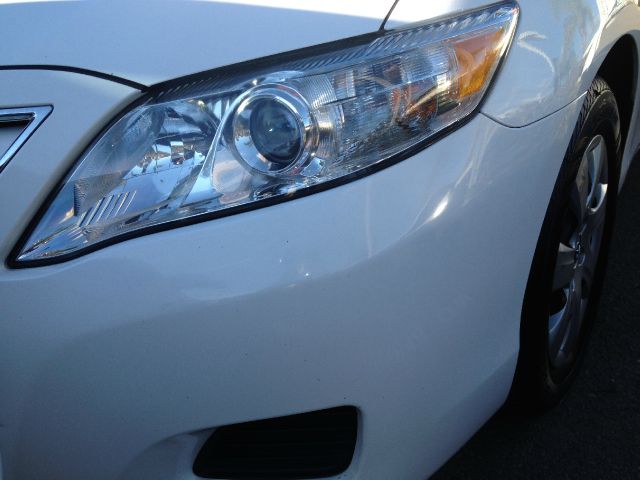 Toyota Camry 2011 photo 2