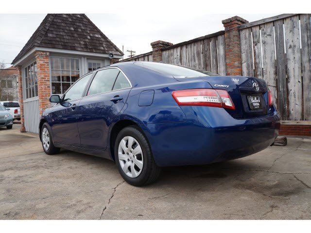 Toyota Camry 2011 photo 2