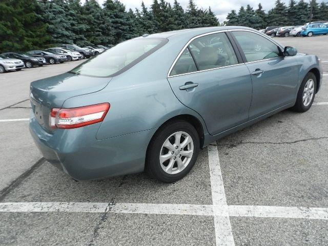 Toyota Camry 2011 photo 1