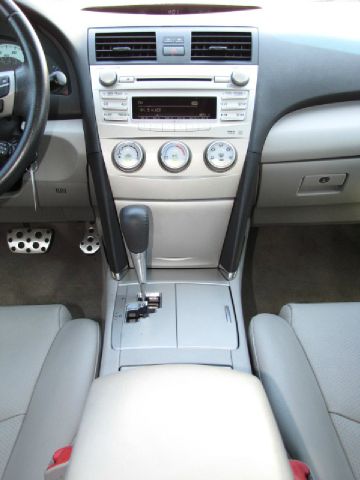 Toyota Camry 2011 photo 7