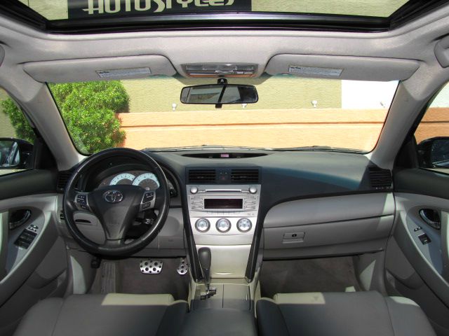 Toyota Camry 2011 photo 9