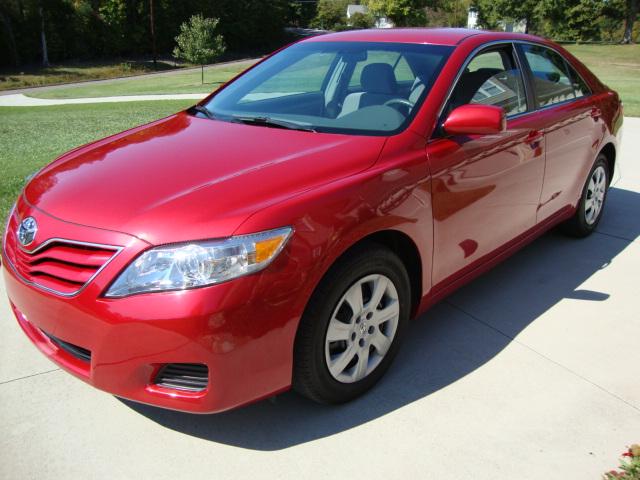 Toyota Camry 2011 photo 2