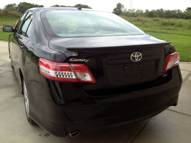 Toyota Camry 2011 photo 1