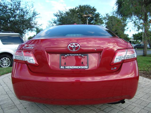 Toyota Camry 2011 photo 4