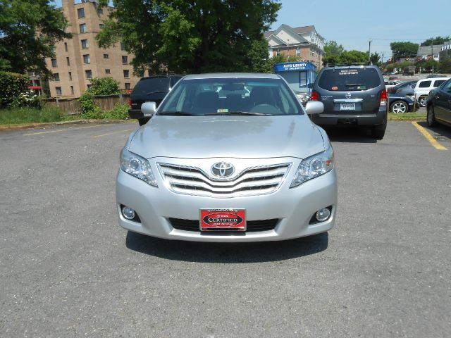 Toyota Camry 2011 photo 2