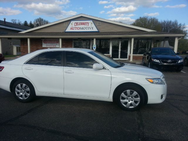 Toyota Camry 2011 photo 1