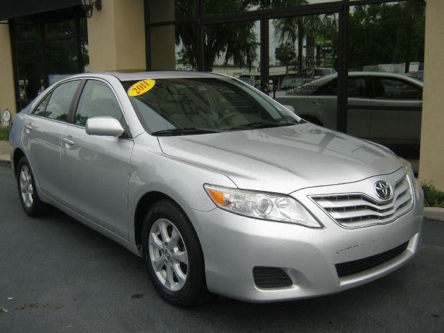 Toyota Camry 2011 photo 2