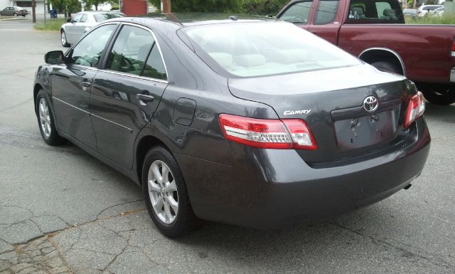 Toyota Camry 2011 photo 6