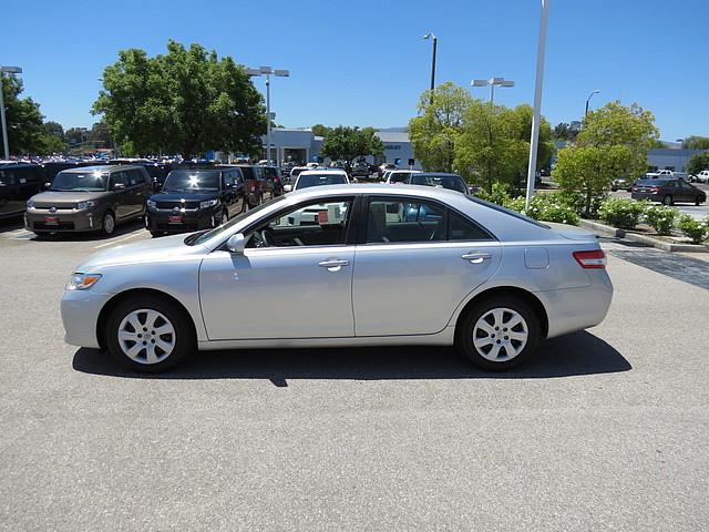 Toyota Camry 2011 photo 9