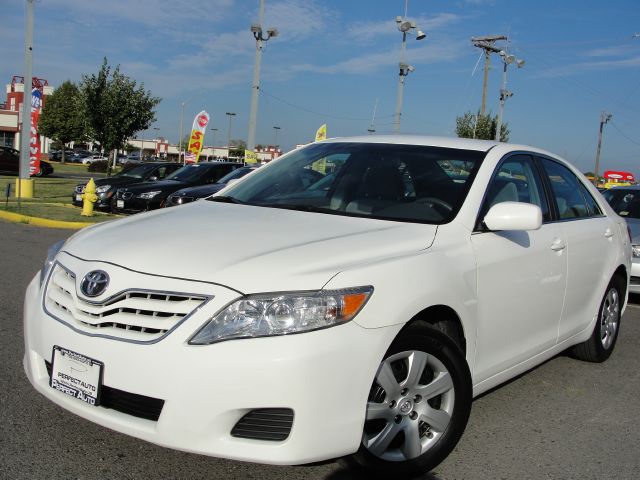 Toyota Camry Limited 3.0R VDC AWD Wagon Sedan