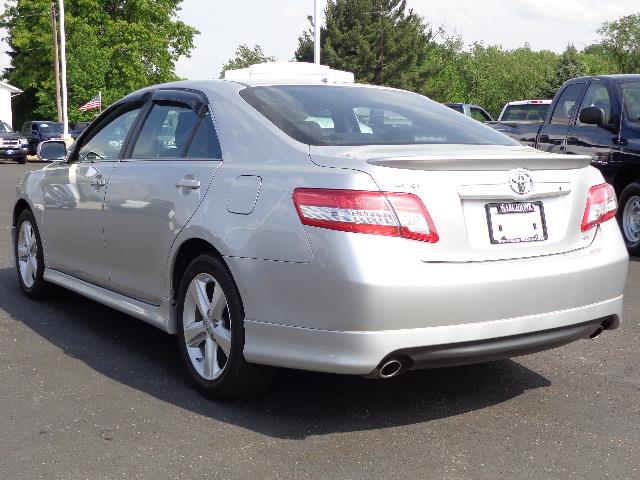 Toyota Camry 2011 photo 8