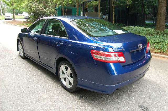 Toyota Camry 2011 photo 2