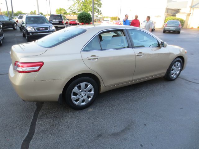 Toyota Camry 2011 photo 19