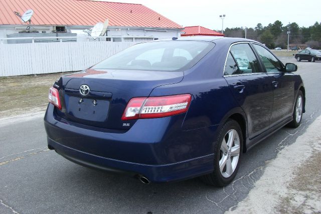 Toyota Camry 2011 photo 2