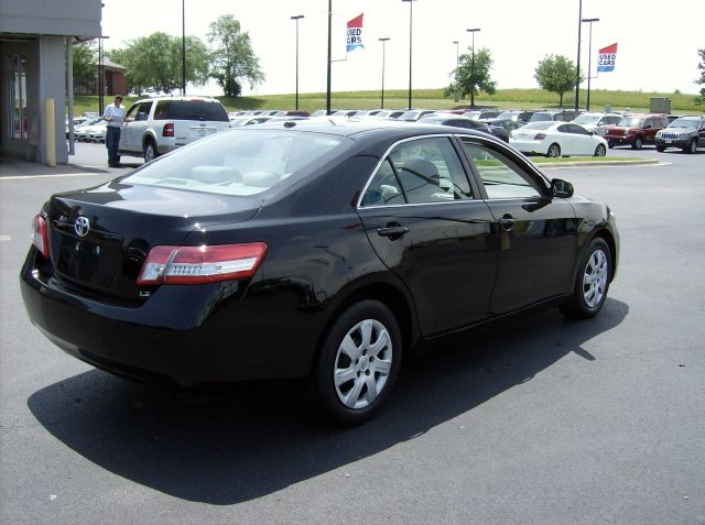 Toyota Camry 2011 photo 2