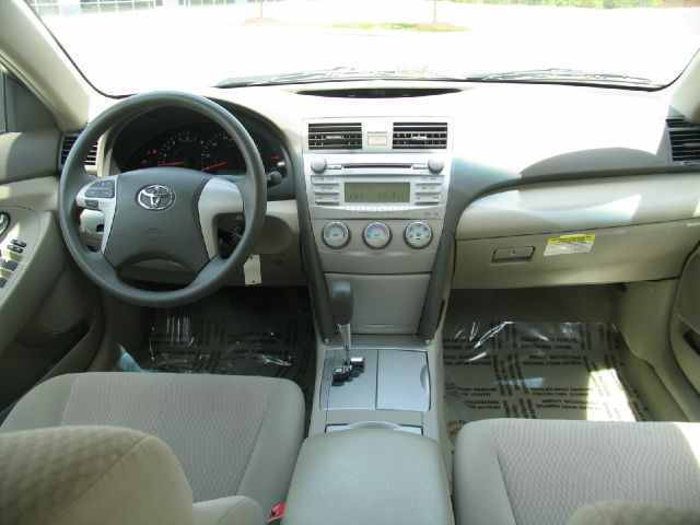 Toyota Camry 2011 photo 1