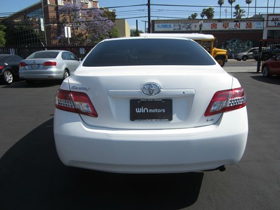 Toyota Camry 2011 photo 17