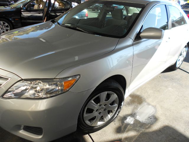 Toyota Camry 2011 photo 1