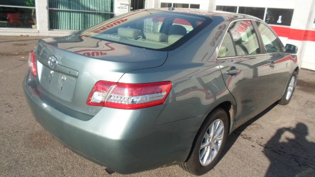 Toyota Camry Limited 3.0R VDC AWD Wagon Sedan