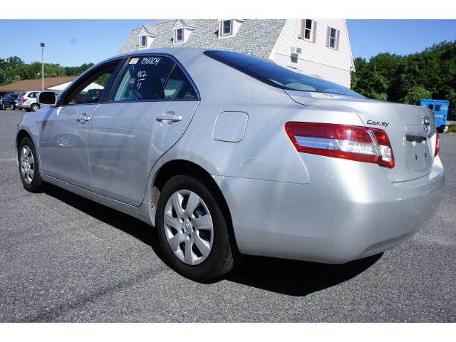 Toyota Camry 2011 photo 2