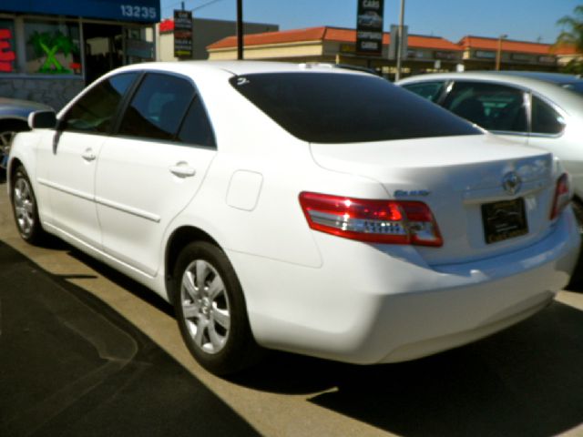 Toyota Camry 2011 photo 1