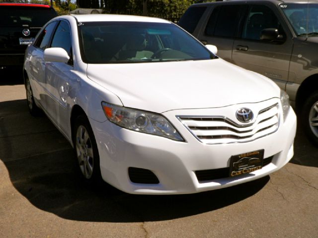 Toyota Camry 2011 photo 2