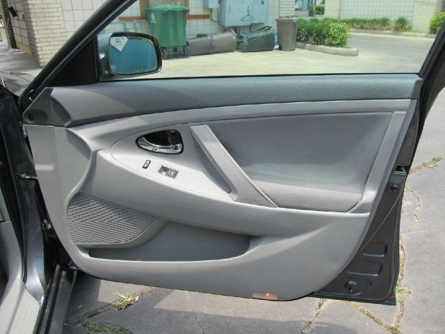 Toyota Camry 2011 photo 12