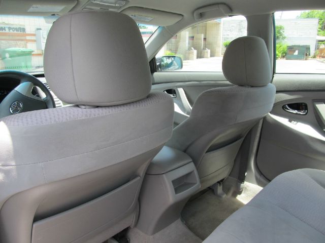 Toyota Camry 2011 photo 17