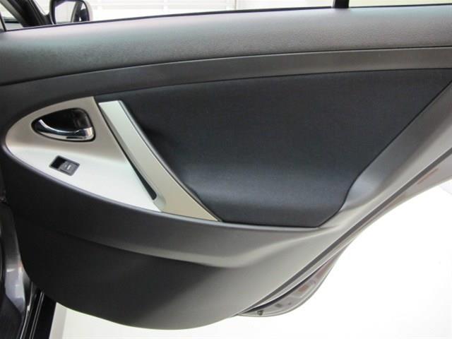 Toyota Camry 2011 photo 30