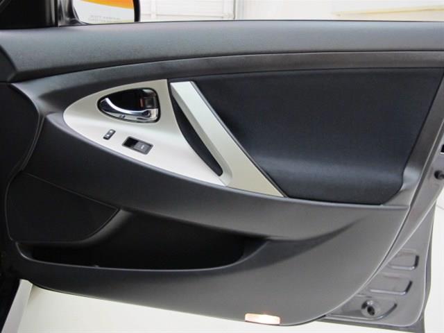 Toyota Camry 2011 photo 34