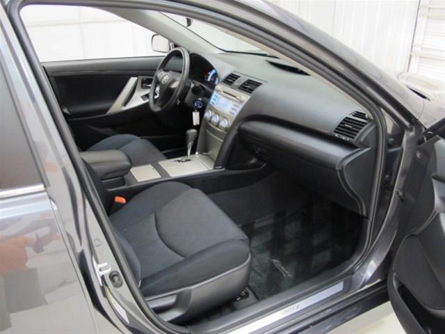 Toyota Camry 2011 photo 35