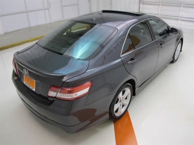 Toyota Camry 2011 photo 43