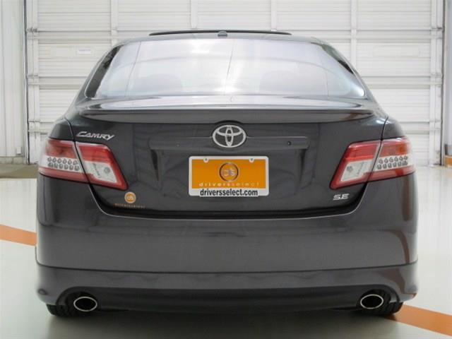 Toyota Camry 2011 photo 6