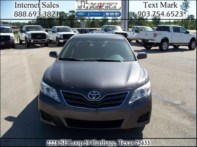 Toyota Camry 2011 photo 2