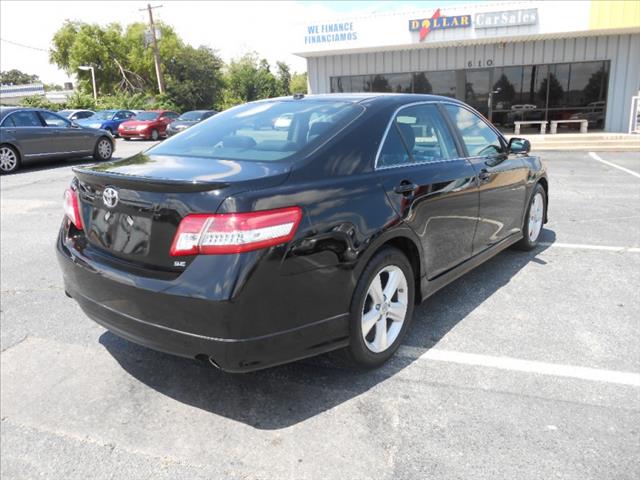 Toyota Camry Crown Sedan