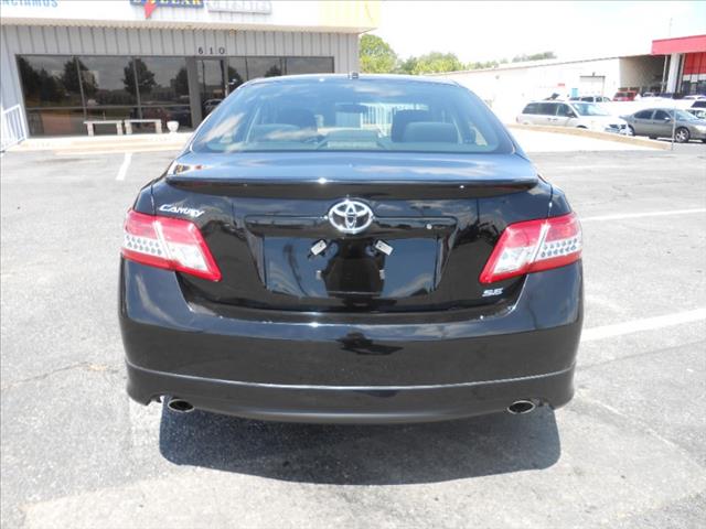 Toyota Camry 2011 photo 1