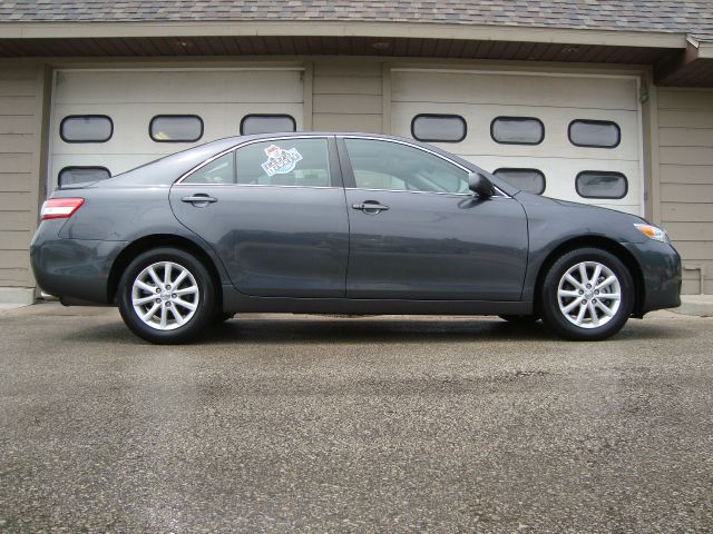 Toyota Camry 2011 photo 1