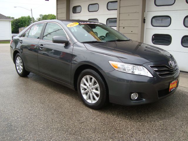 Toyota Camry 2011 photo 2