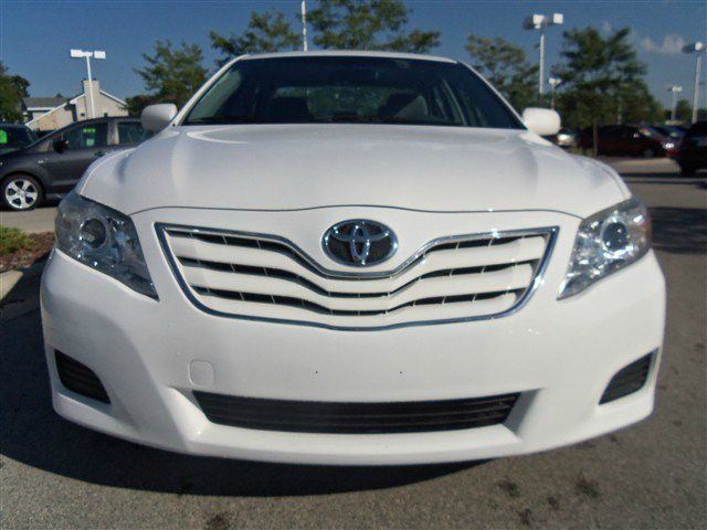 Toyota Camry 2011 photo 1