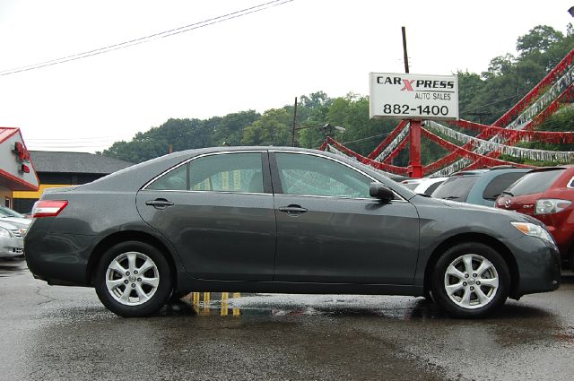 Toyota Camry 2011 photo 4