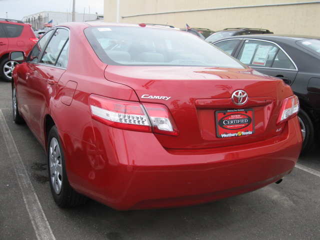 Toyota Camry 2011 photo 1