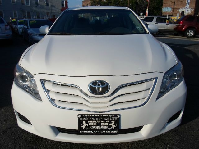 Toyota Camry 2011 photo 2