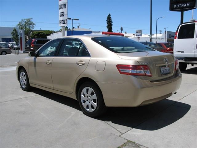 Toyota Camry 2011 photo 12