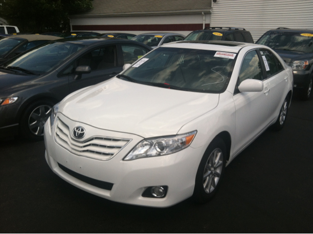 Toyota Camry 2011 photo 2