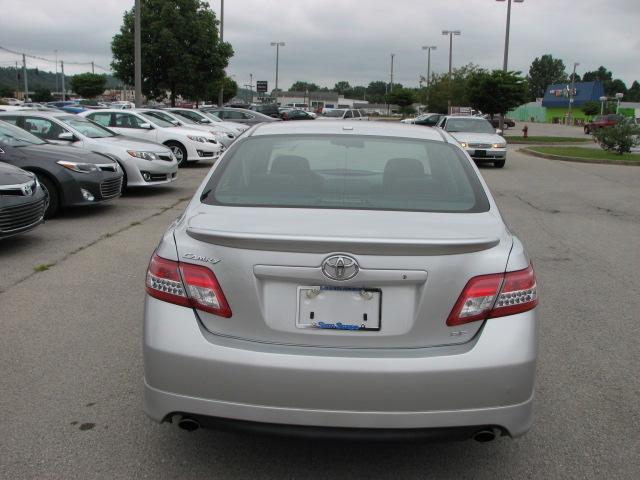 Toyota Camry 2011 photo 1